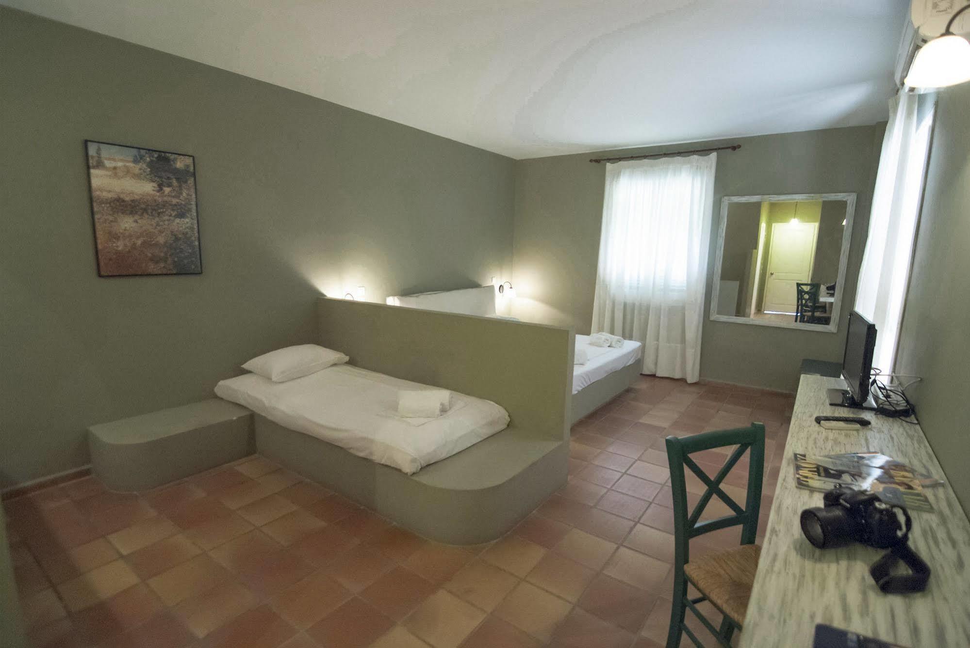 Mounda Aparthotel