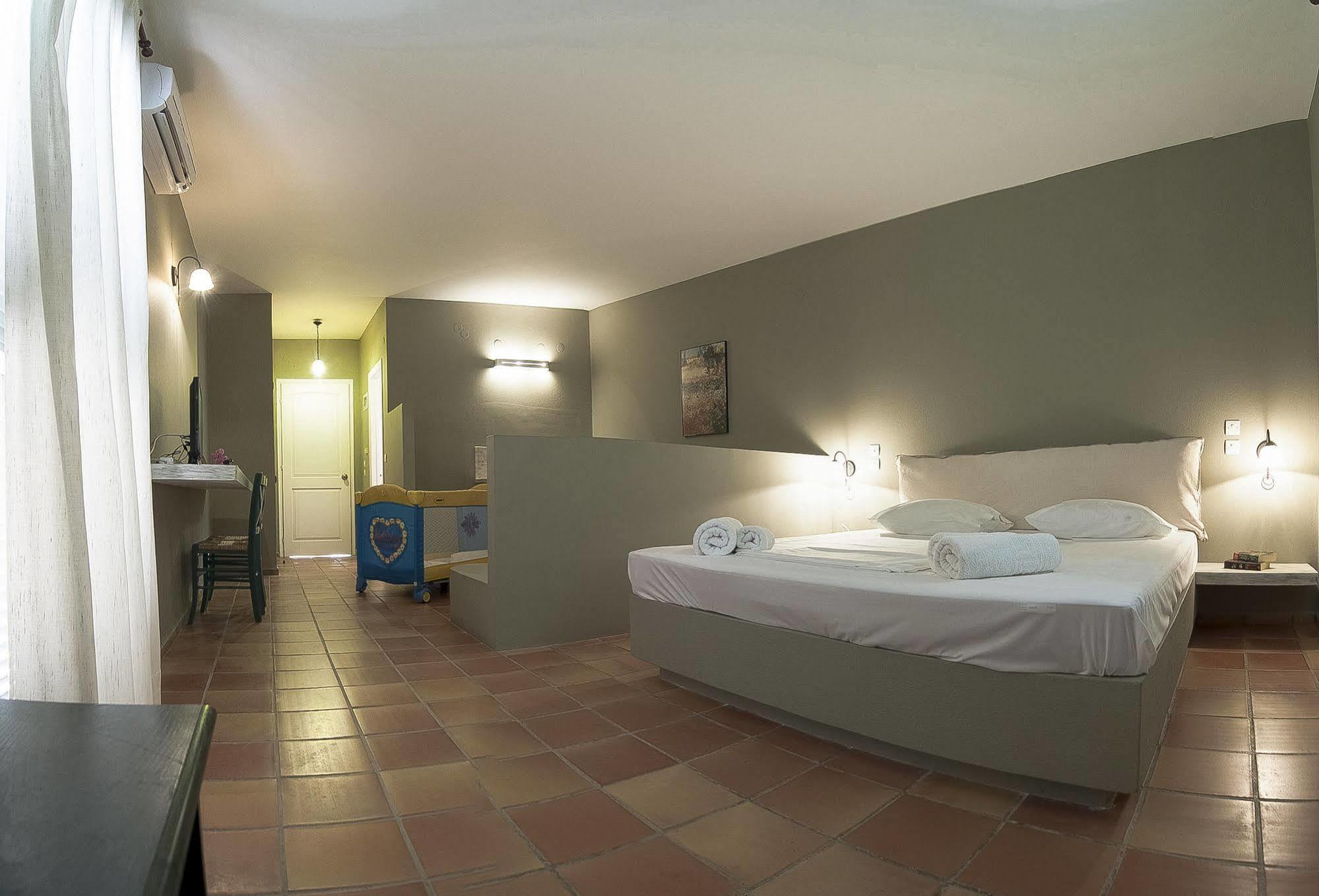 Mounda Aparthotel Skala (Kefalonia)