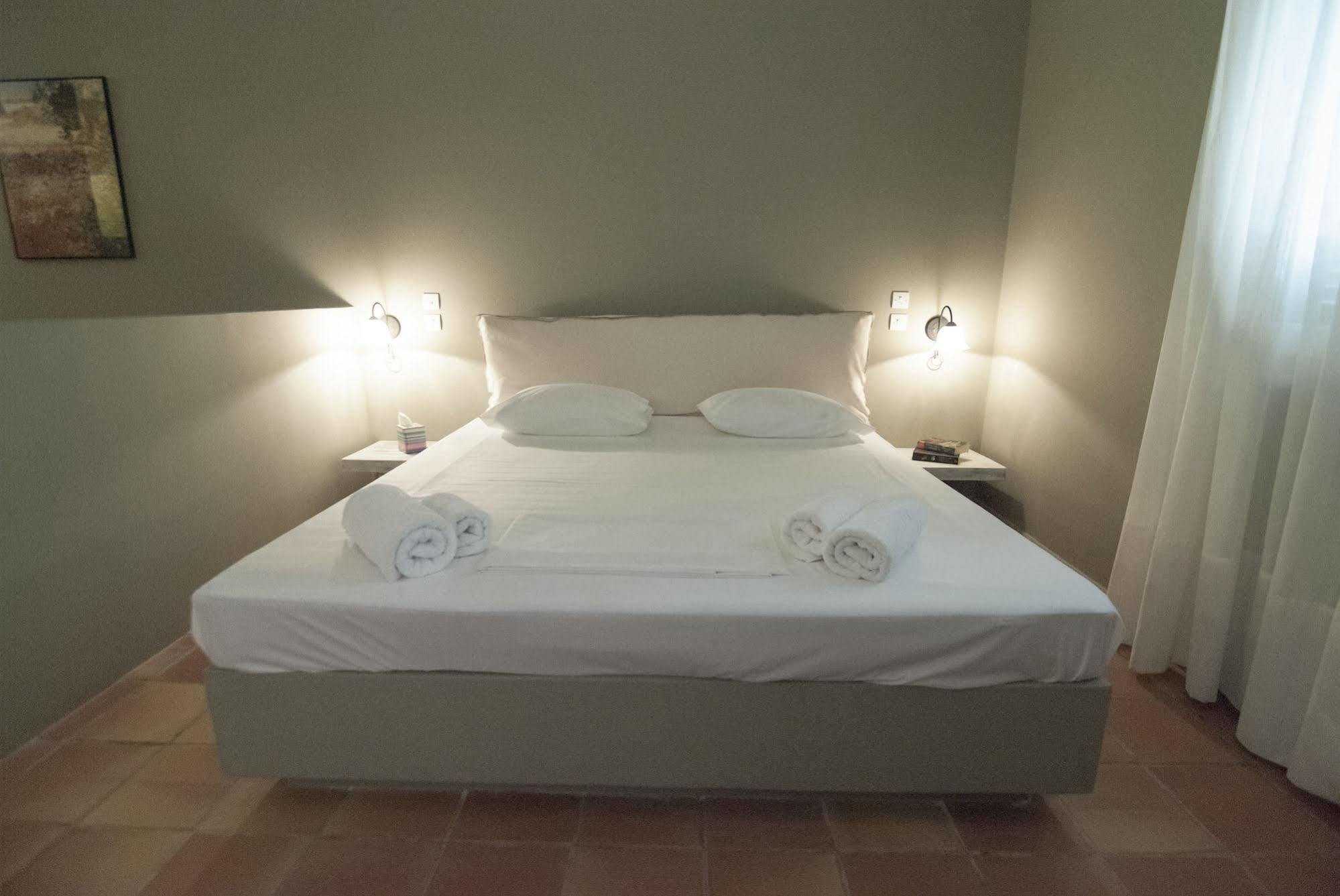 Mounda Aparthotel 3*